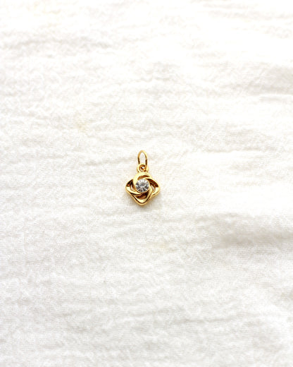 13mm Knot with Zircon PVD Charm, CH420