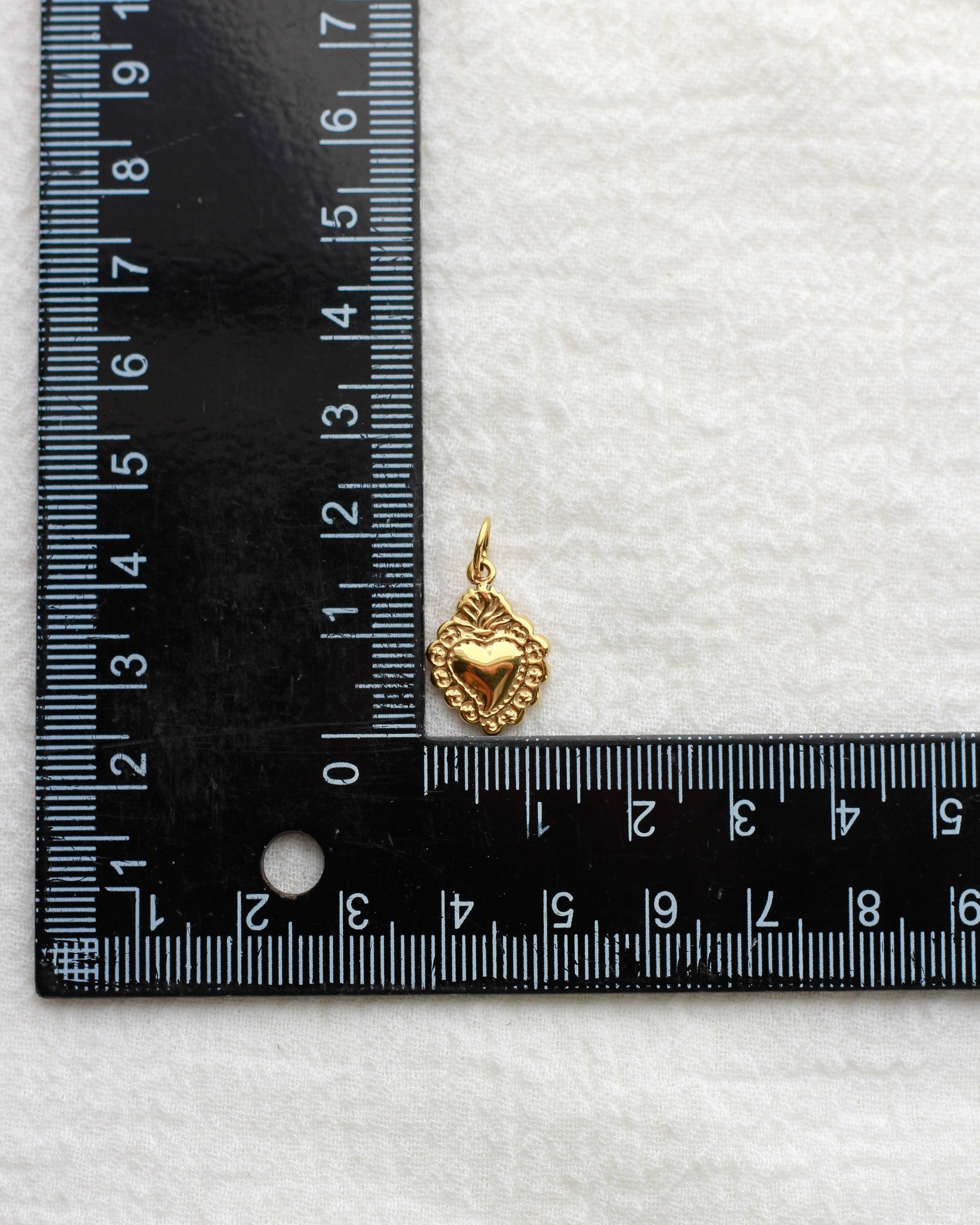 18mm Sacred Heart PVD Charm, CH425