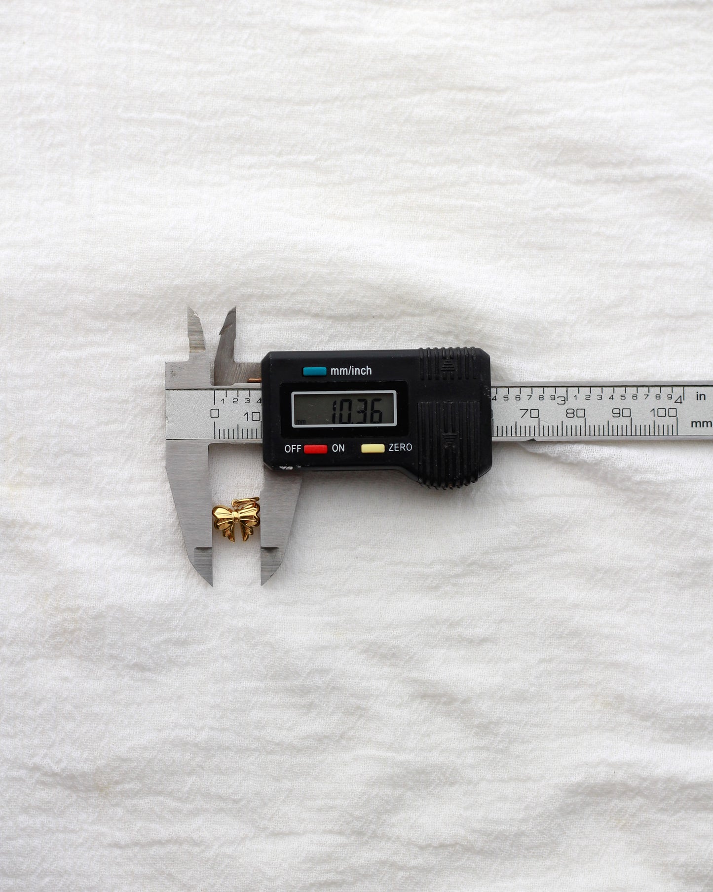 9mm Mini Bow PVD Charm, CH421