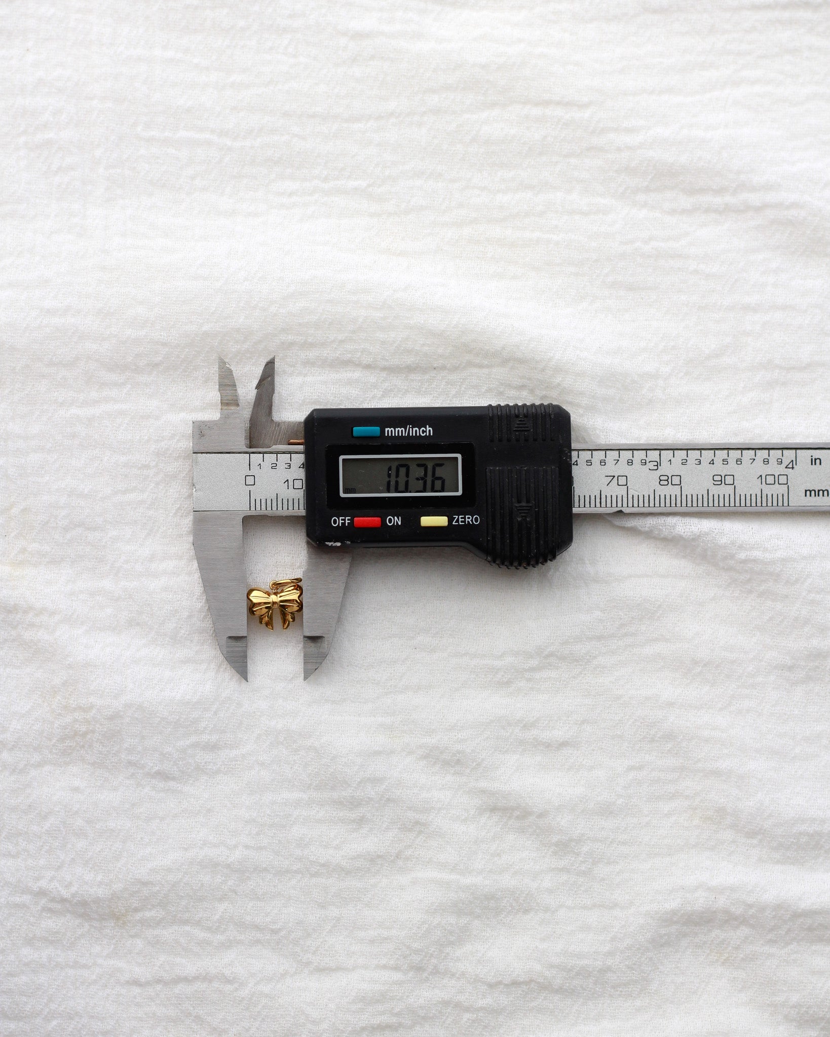 9mm Mini Bow PVD Charm, CH421