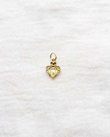 15mm Vintage Heart PVD Charm, CH432