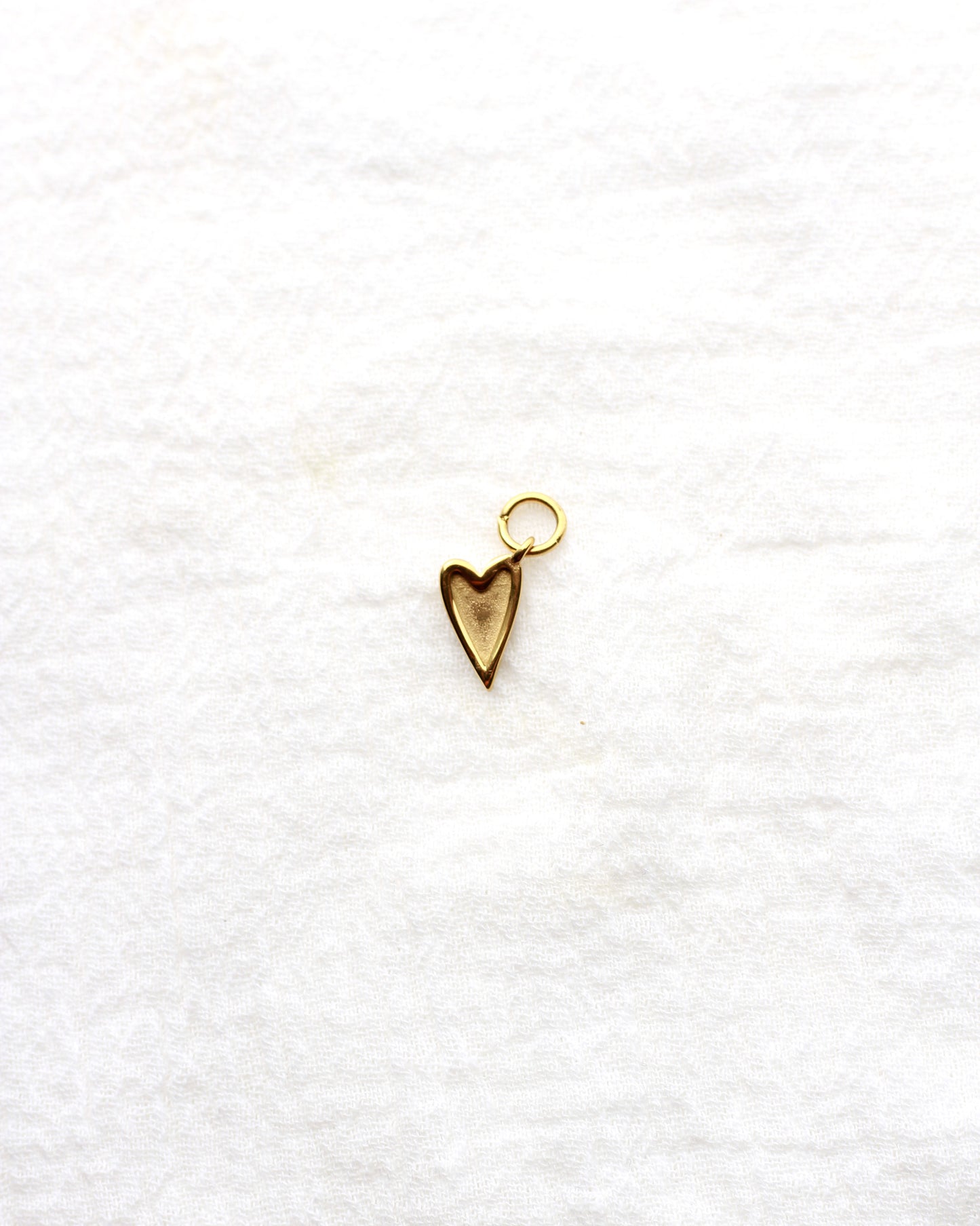 14mm Rhinestone Heart PVD Charm, CH429