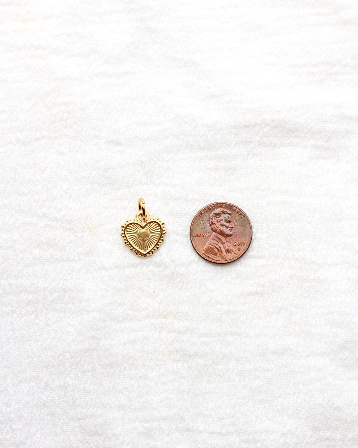14mm Sunburst Heart PVD Charm, CH426