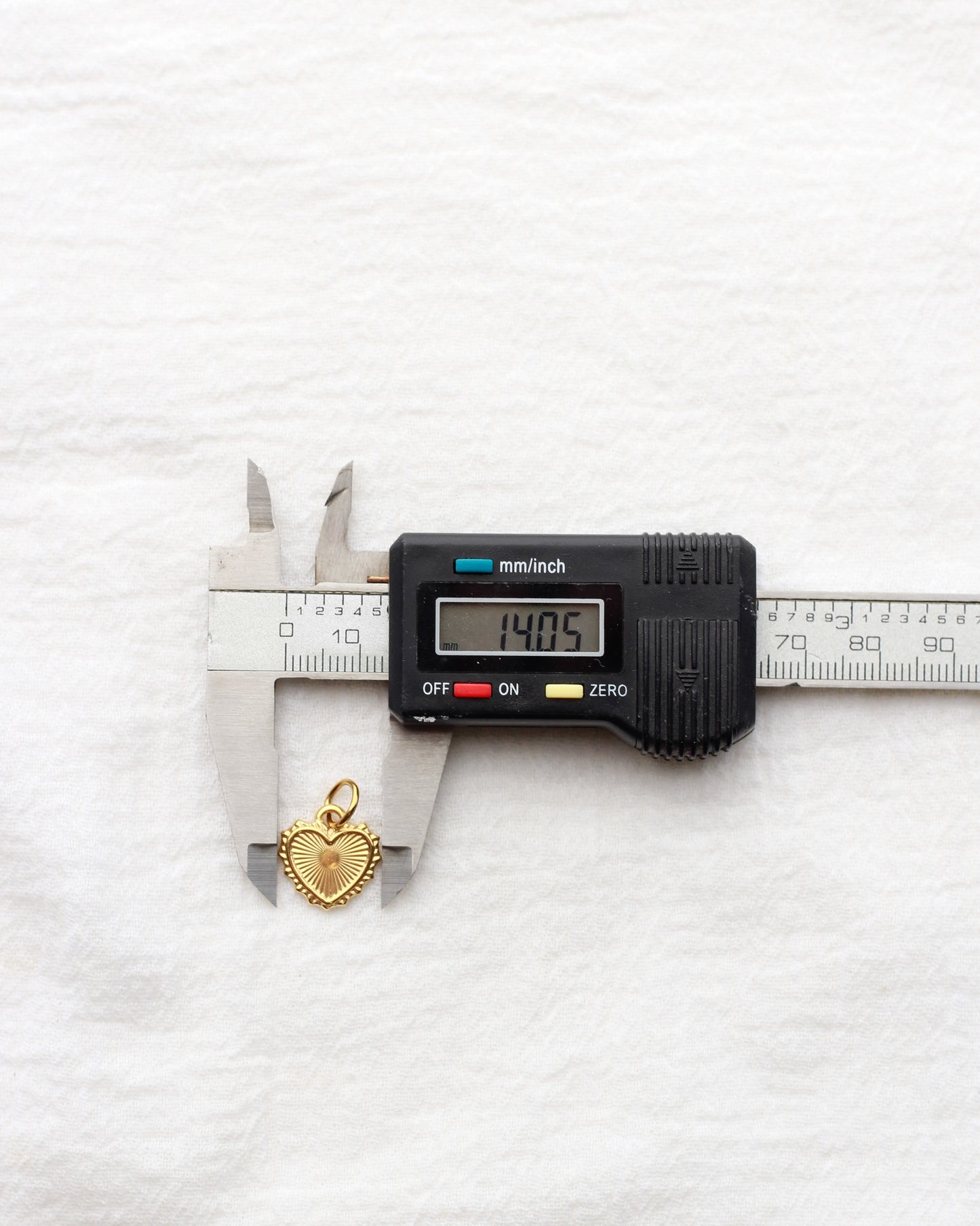 14mm Sunburst Heart PVD Charm, CH426