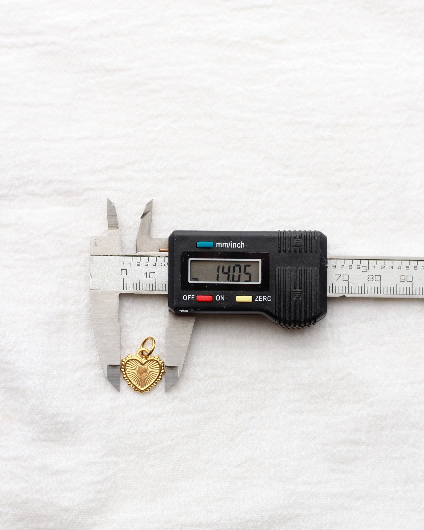 14mm Sunburst Heart PVD Charm, CH426