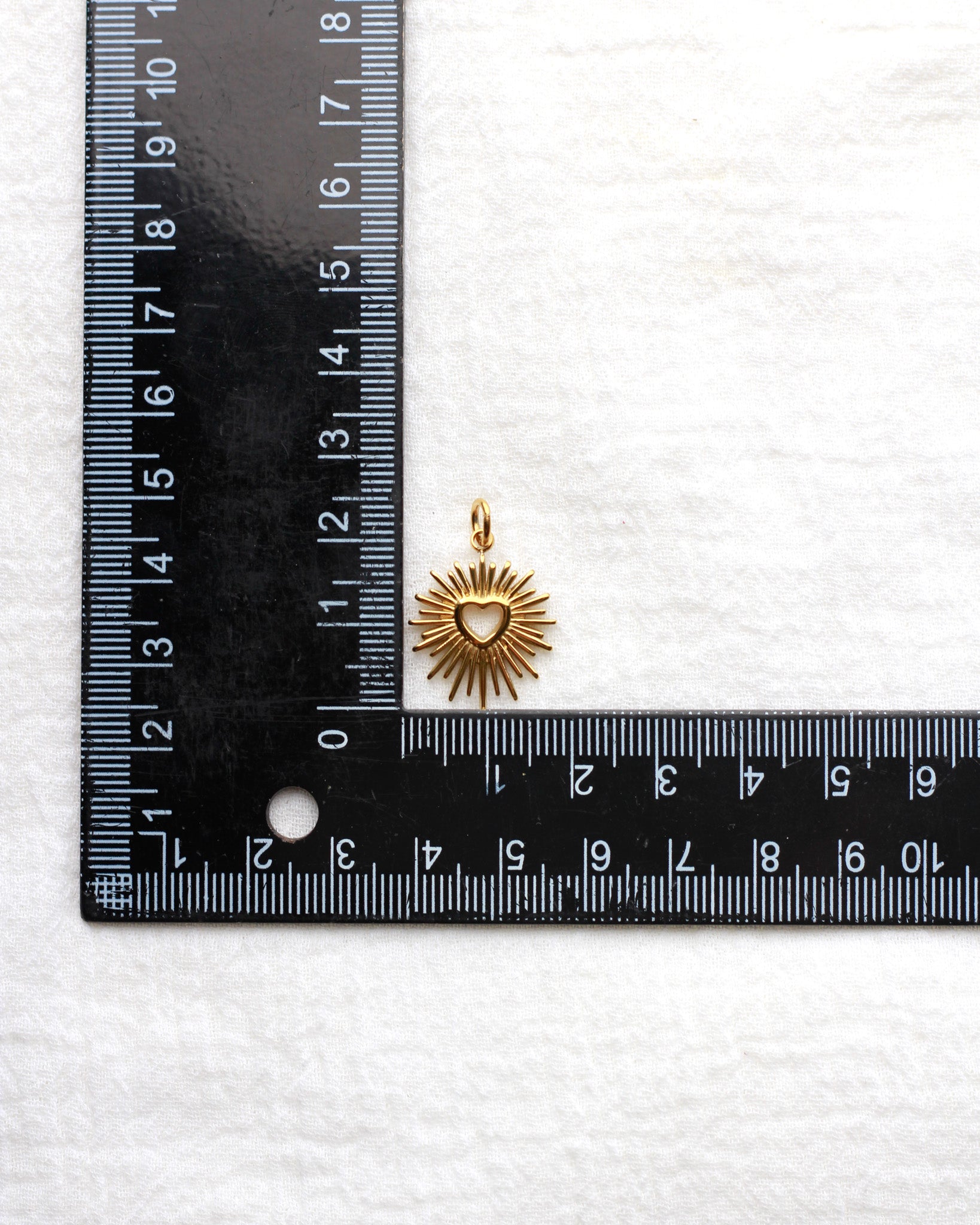 23mm Bursting Heart PVD Charm, CH427