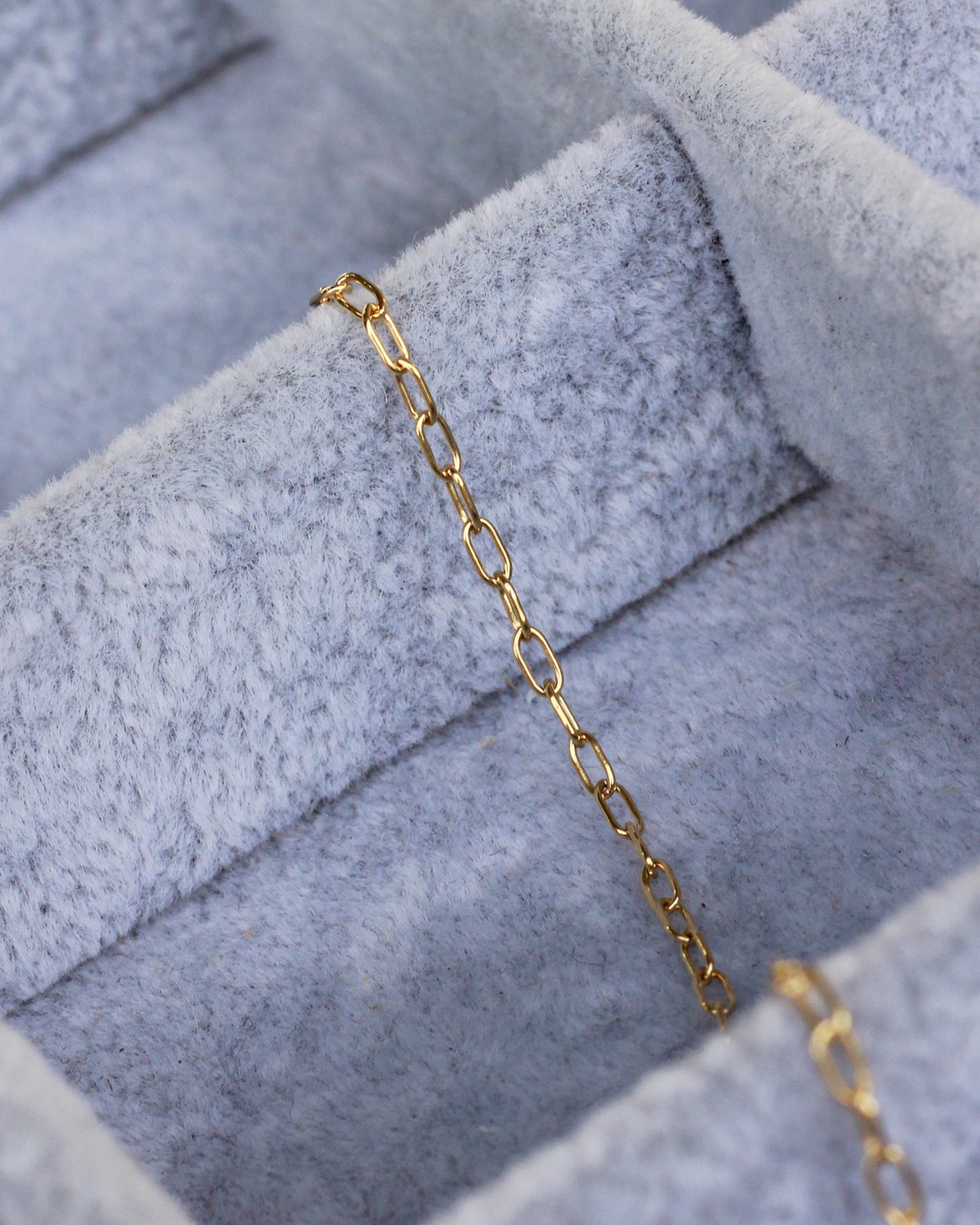1.7mm Paperclip Chain, G71