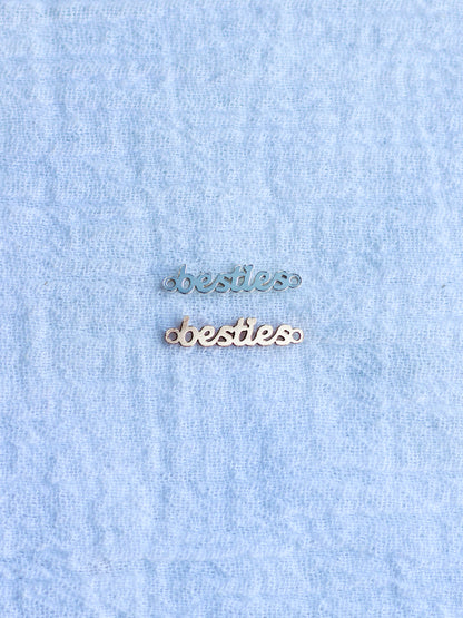 Besties with Heart Dot Connector, CN207
