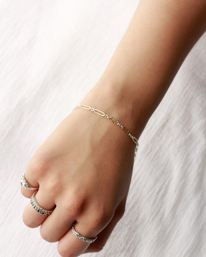 2.8mm Hammered Long and Short 1+3 Mixed Metal Chain, M279