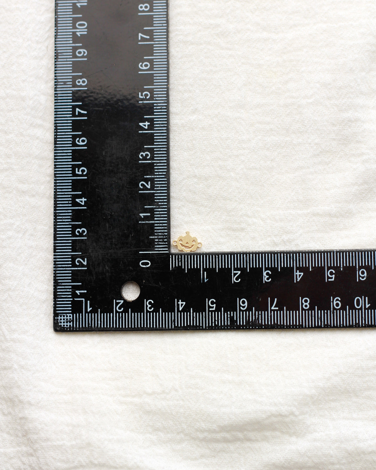 Pumpkin Head Connector, CN381