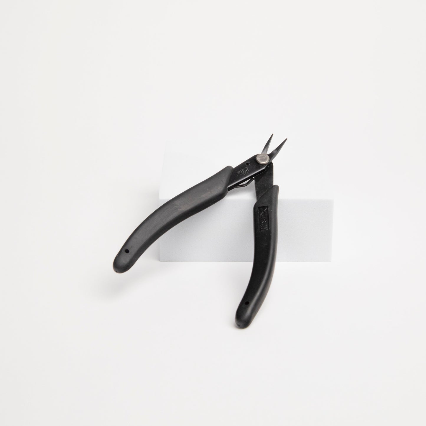 Micro Precision Plier for Permanent Jewelry