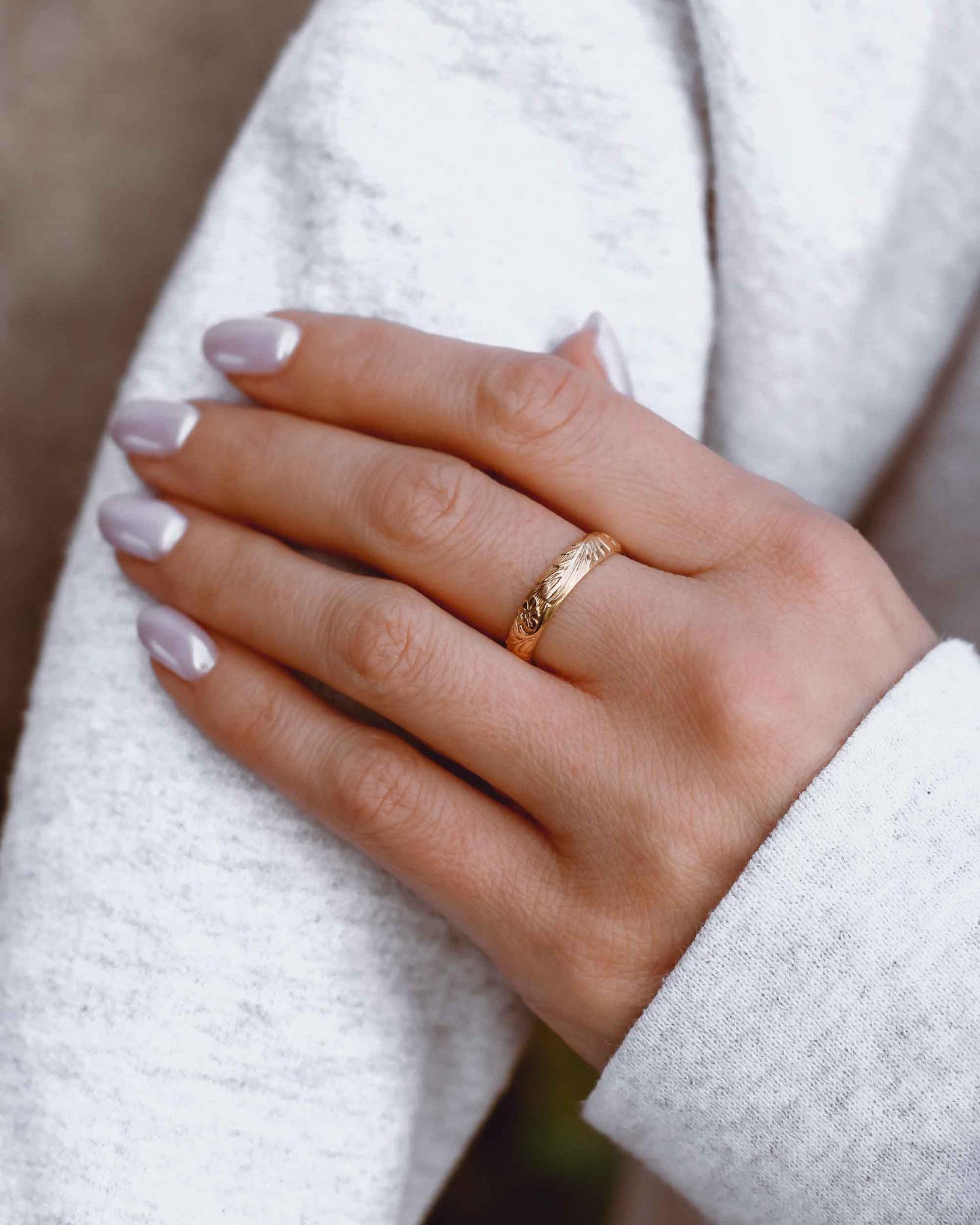 Patterned Band Ring, R47