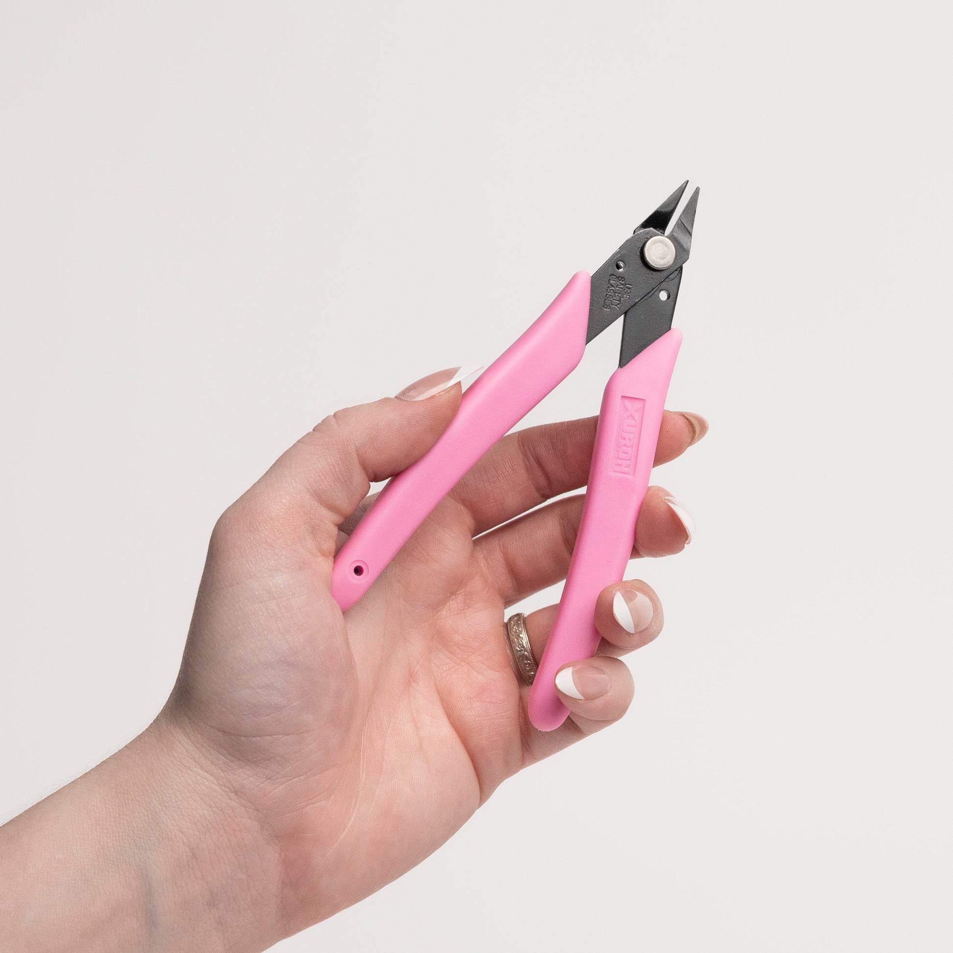 Precision Plier for Permanent Jewelry