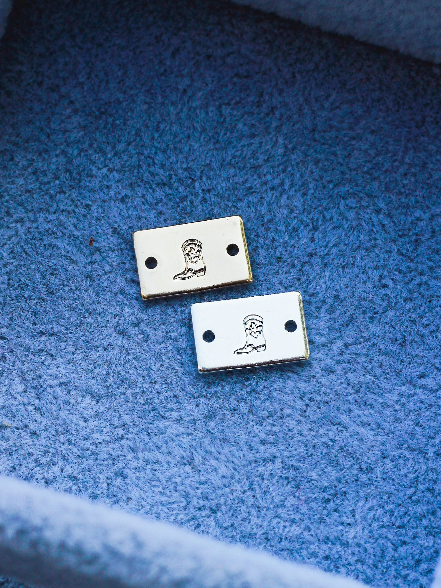 Cowgirl Boot Mini Bar Connector, SCN508