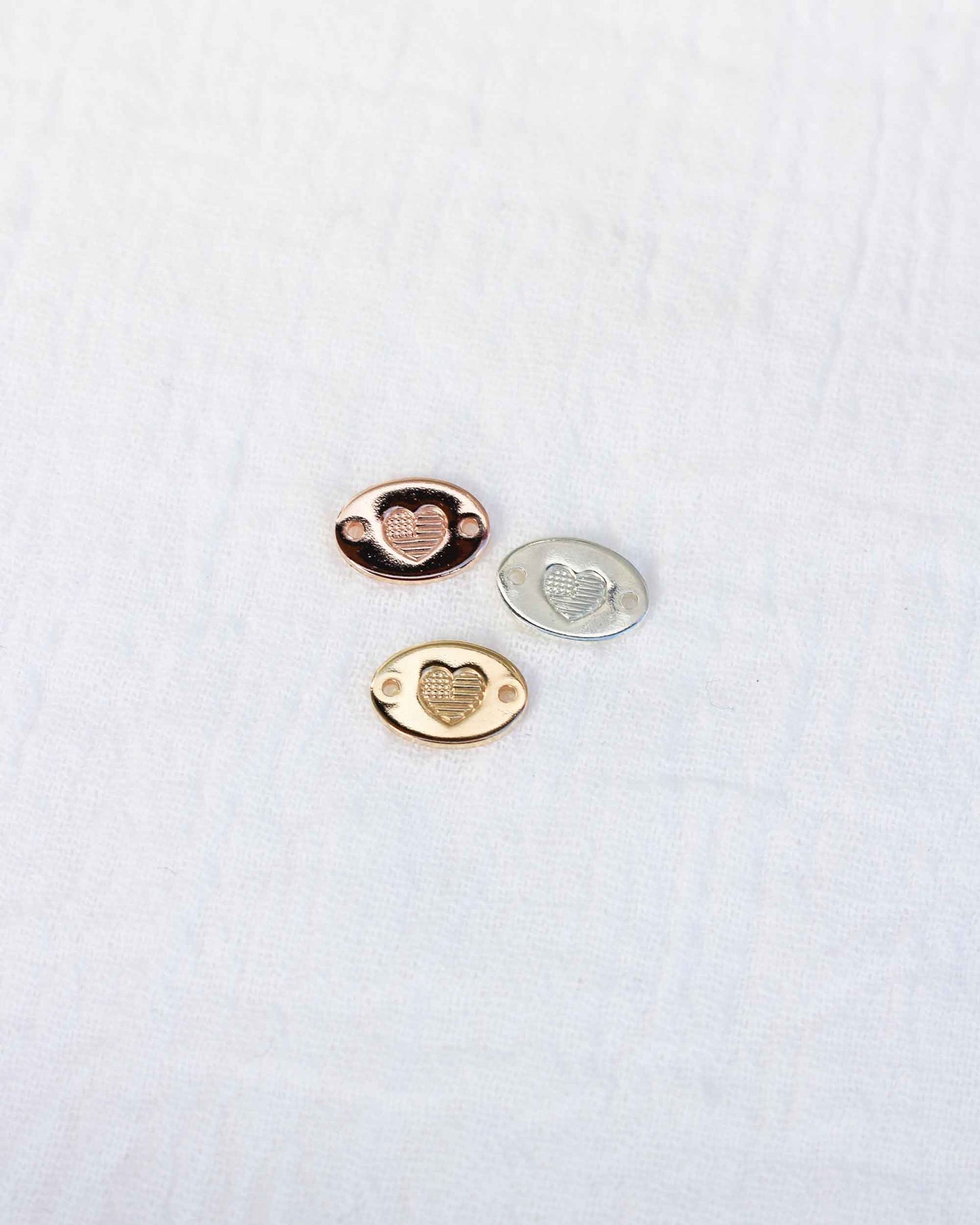 USA Flag Heart Oval Connector, CN01