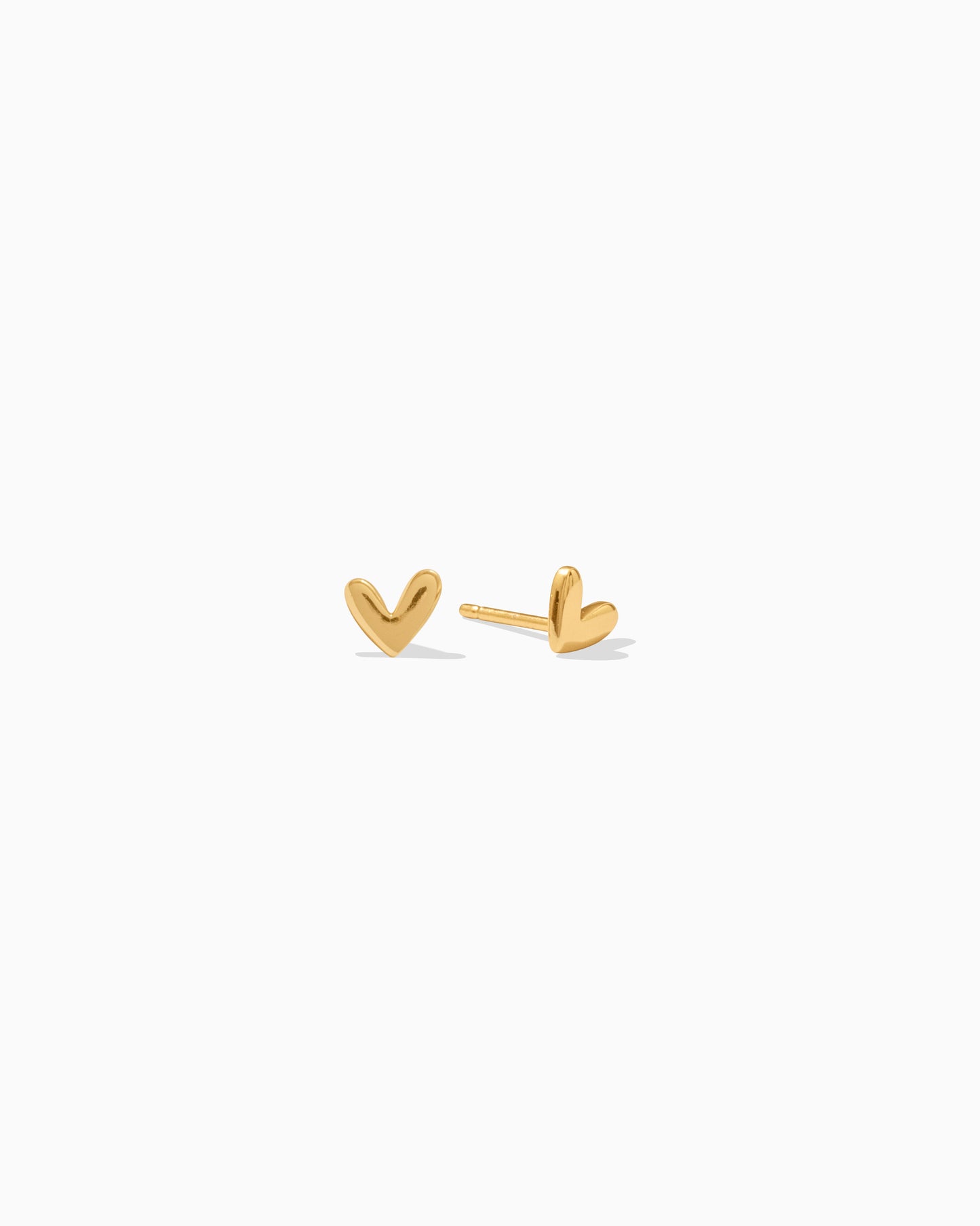 6mm Gold Heart Stud Earrings, E9