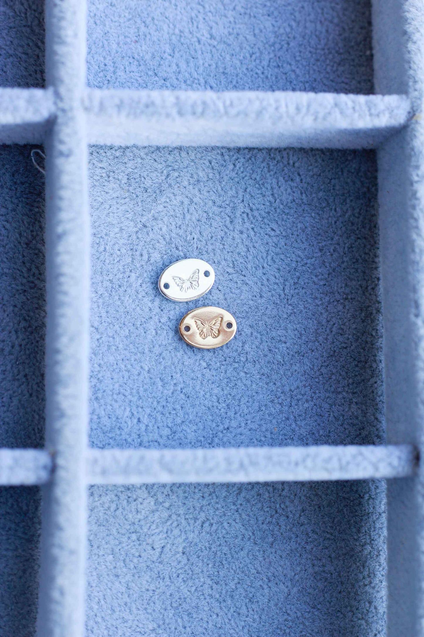 Butterfly Connector, CN01