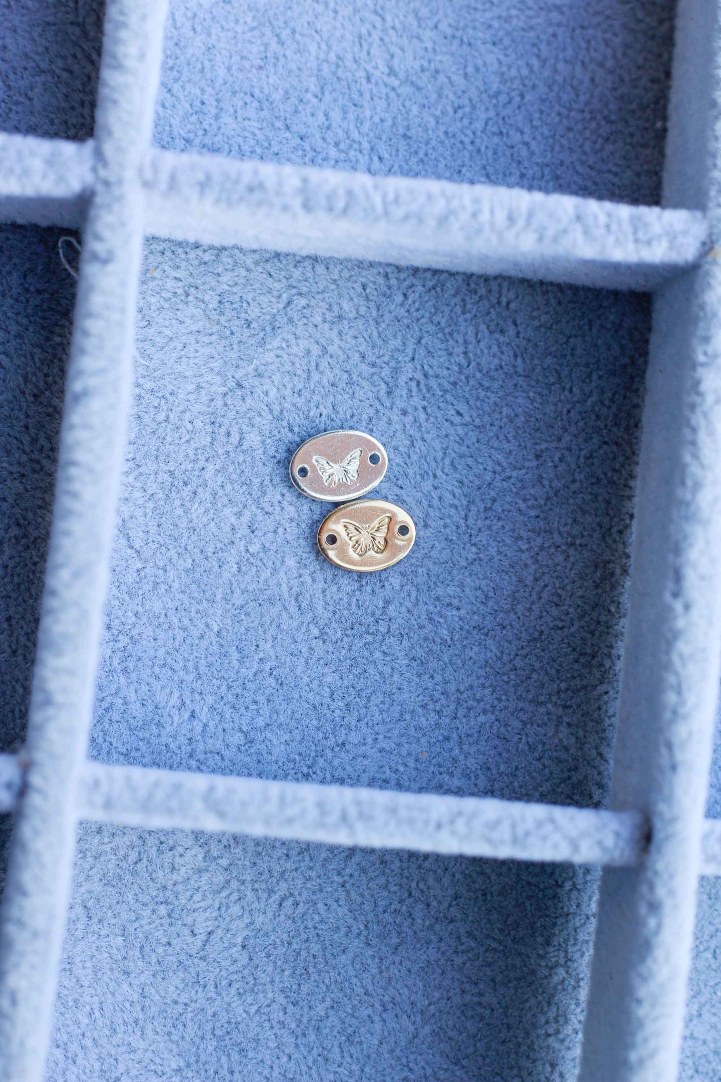 Butterfly Connector, CN01