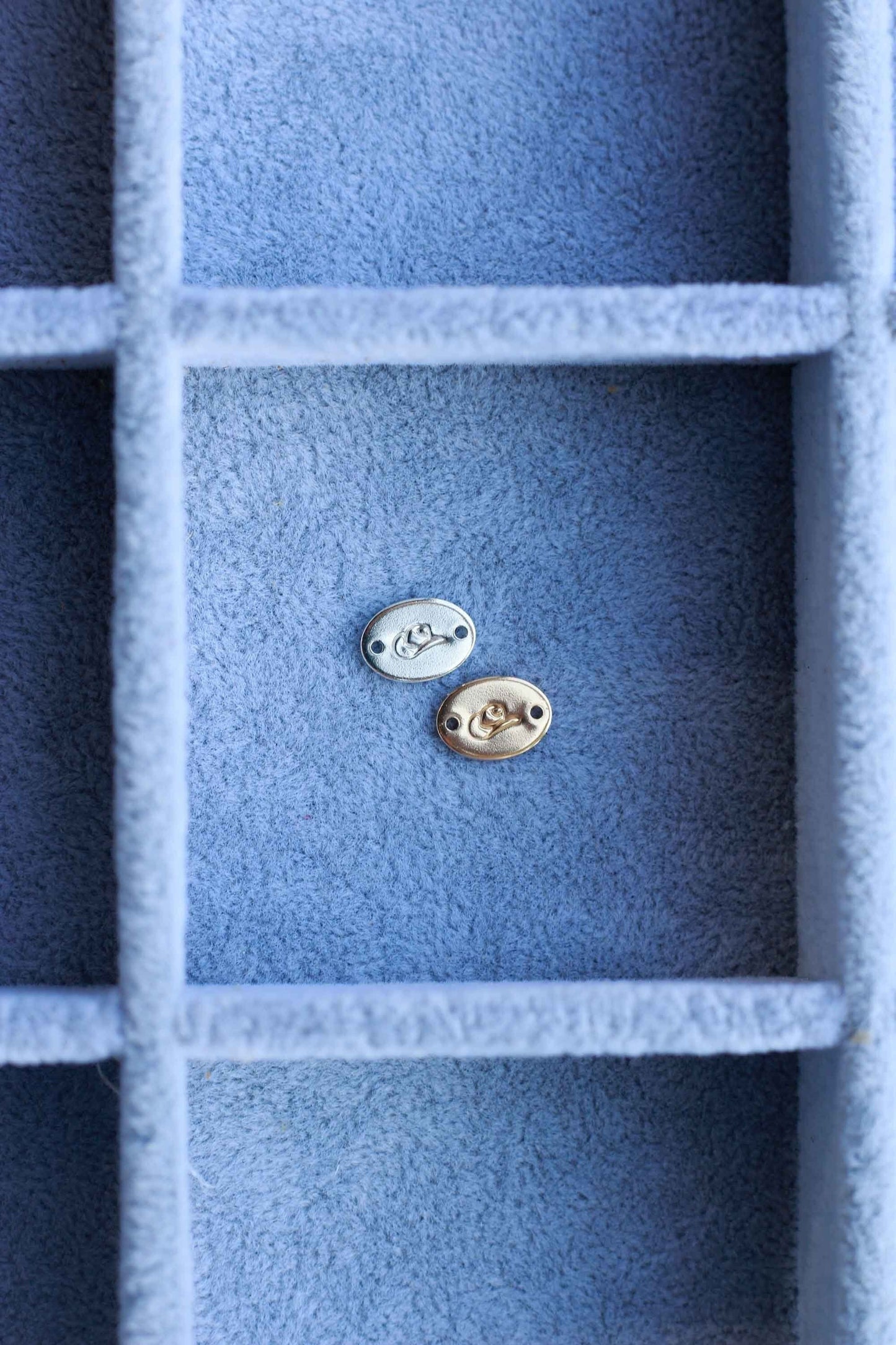 Cowgirl Hat Connector, CN01