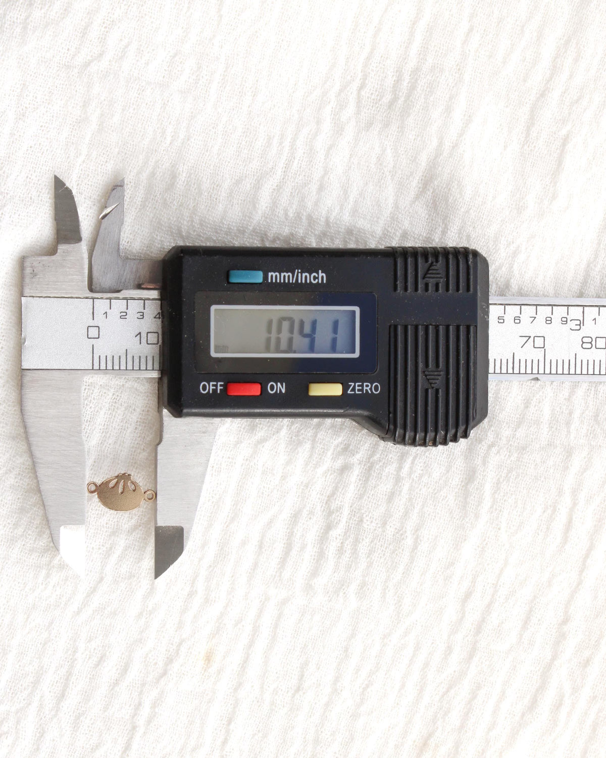 6mm Dumpling Connector, CN480