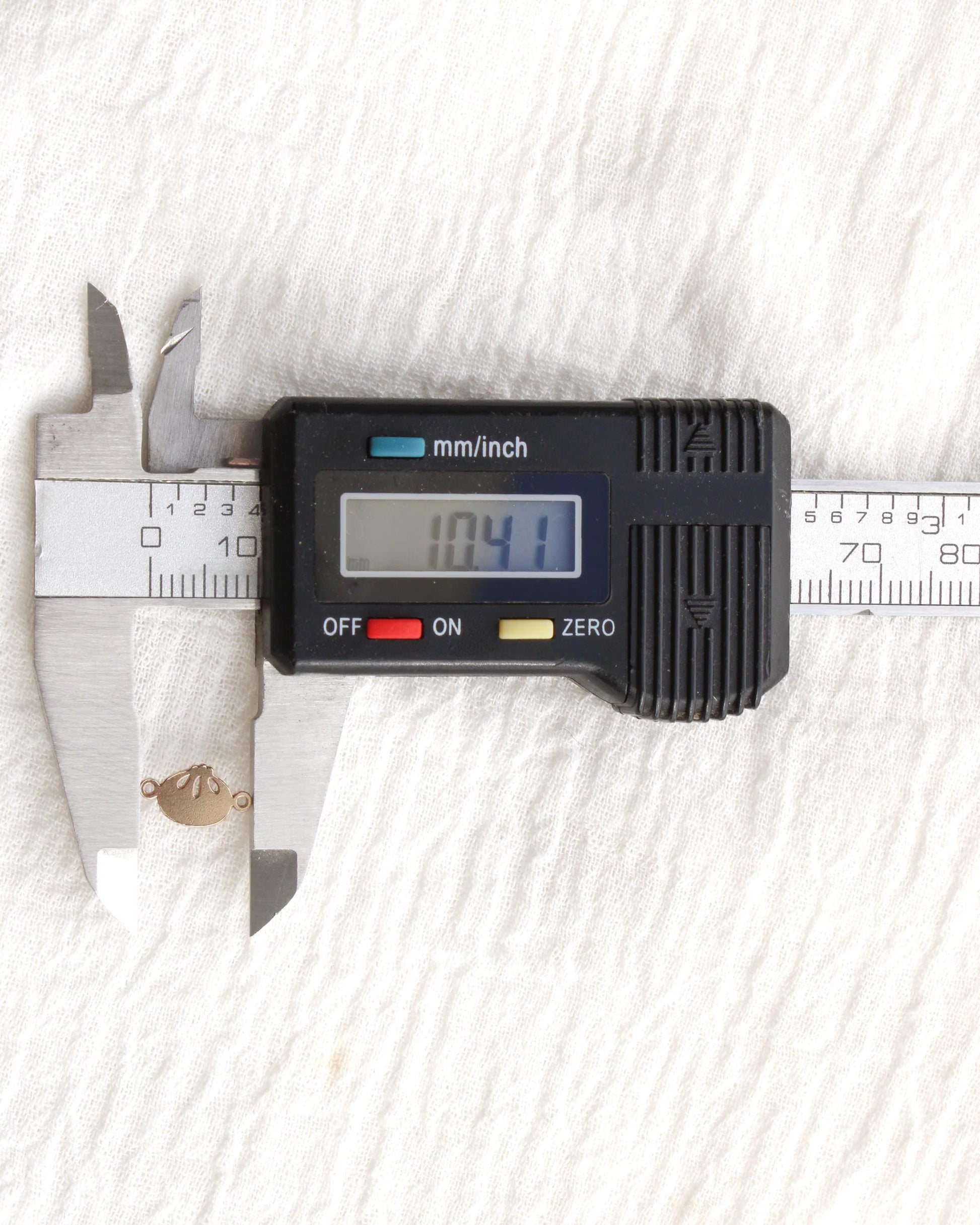 6mm Dumpling Connector, CN480