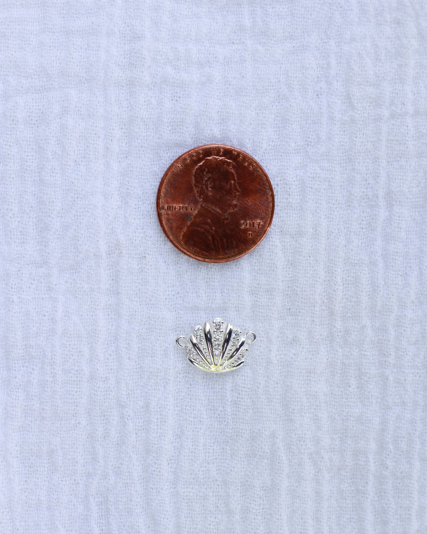 Shell with CZ Connector Charm, CN168