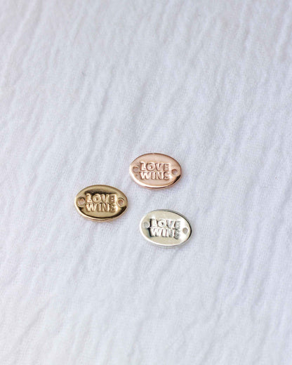 Love Wins Oval Connector, CN01