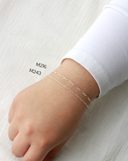 2.3mm Patterned Long and Short 1+3 Mixed Metal Chain, M243