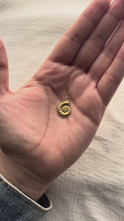 Nautilus Shell Charm, CH278
