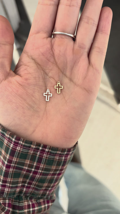 Mini Cross Outline Charm, CH317