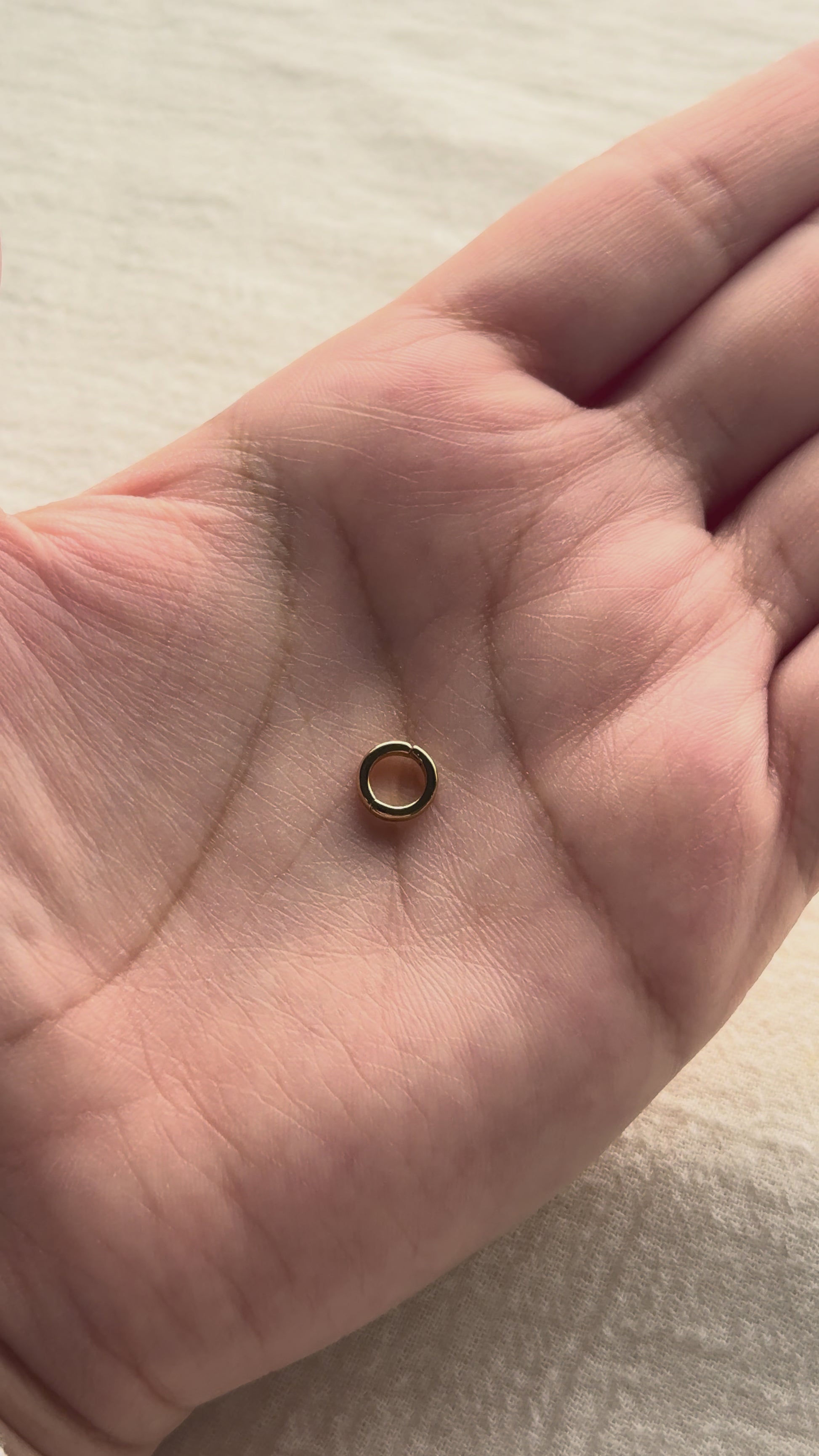 7.5mm Plain Circle Charm Enhancer, F17
