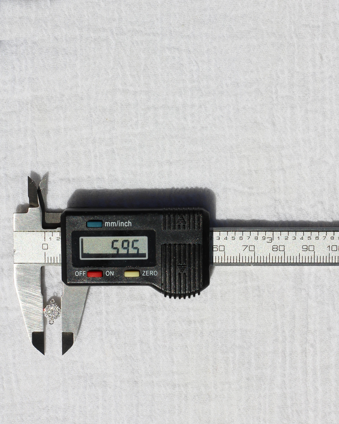 Pave CZ Tiny Disc Connector, CN170