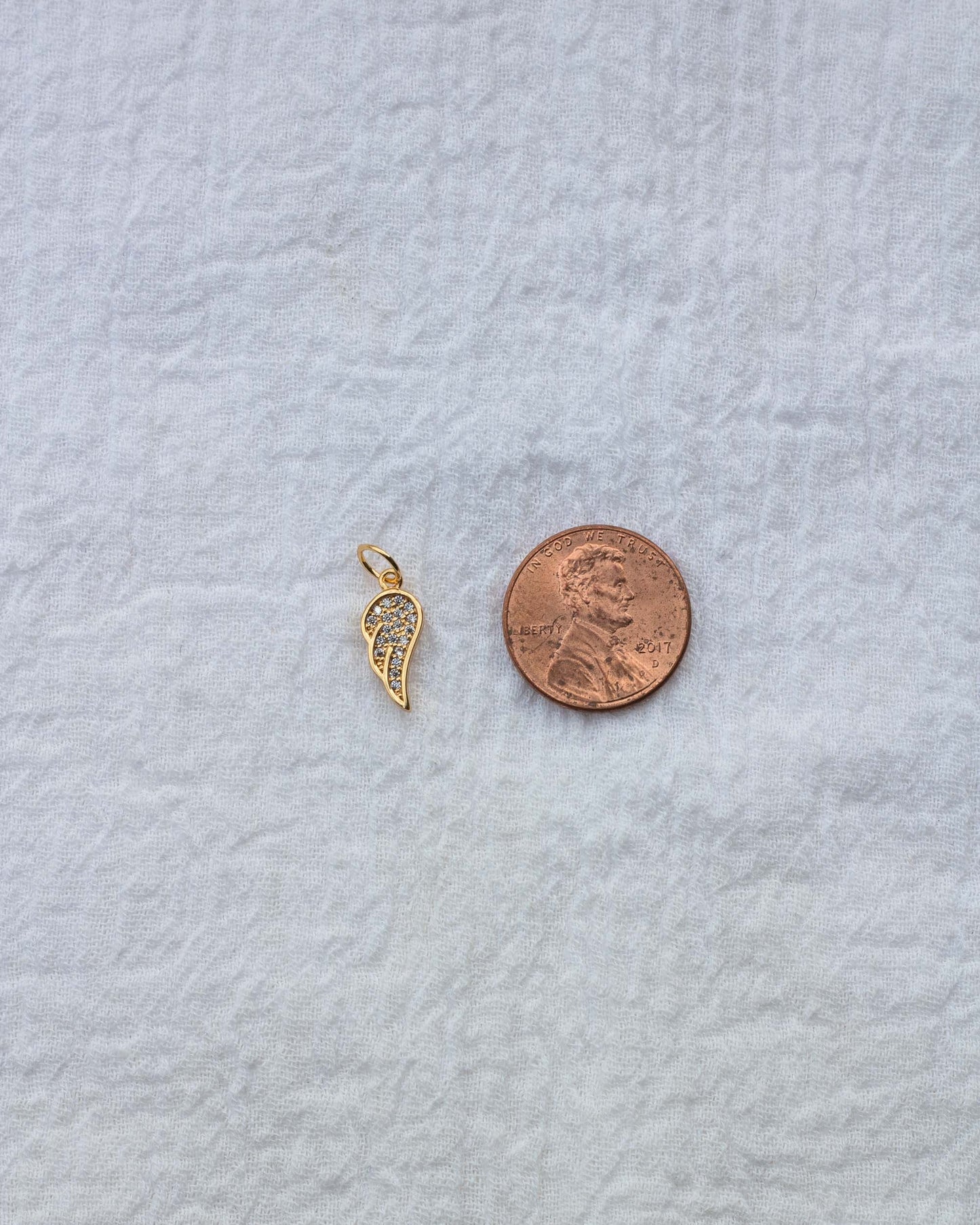 CZ Angel Wing Charm, CH61