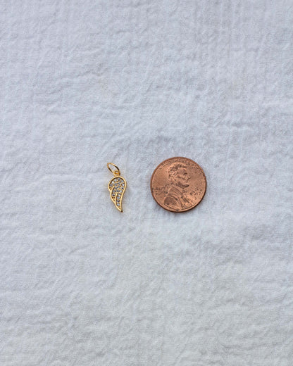 CZ Angel Wing Charm, CH61