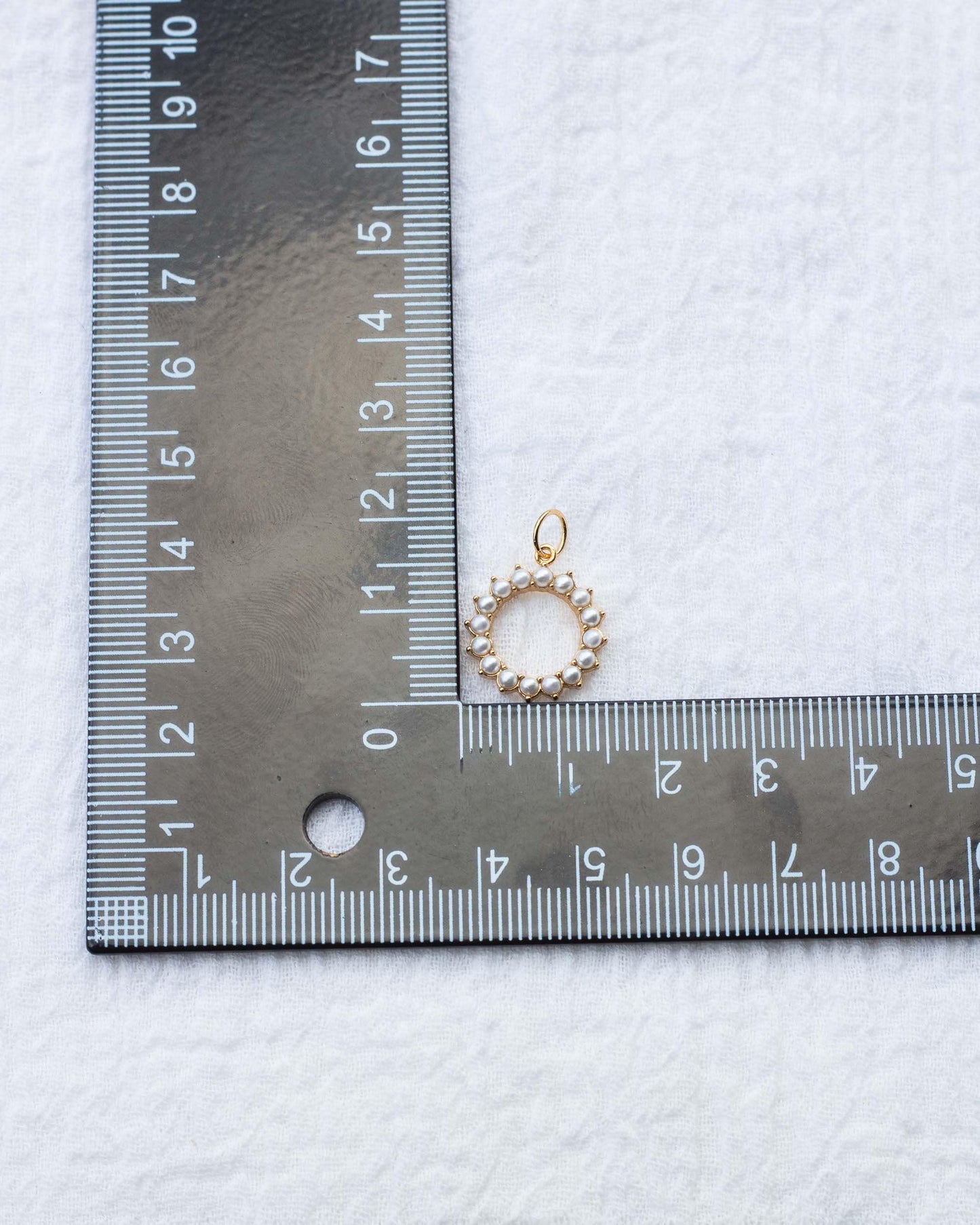 Pearl Open Circle Charm, CH68