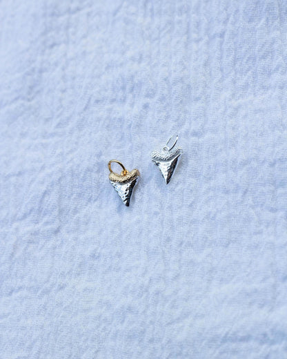 Shark Tooth Charm, CH72