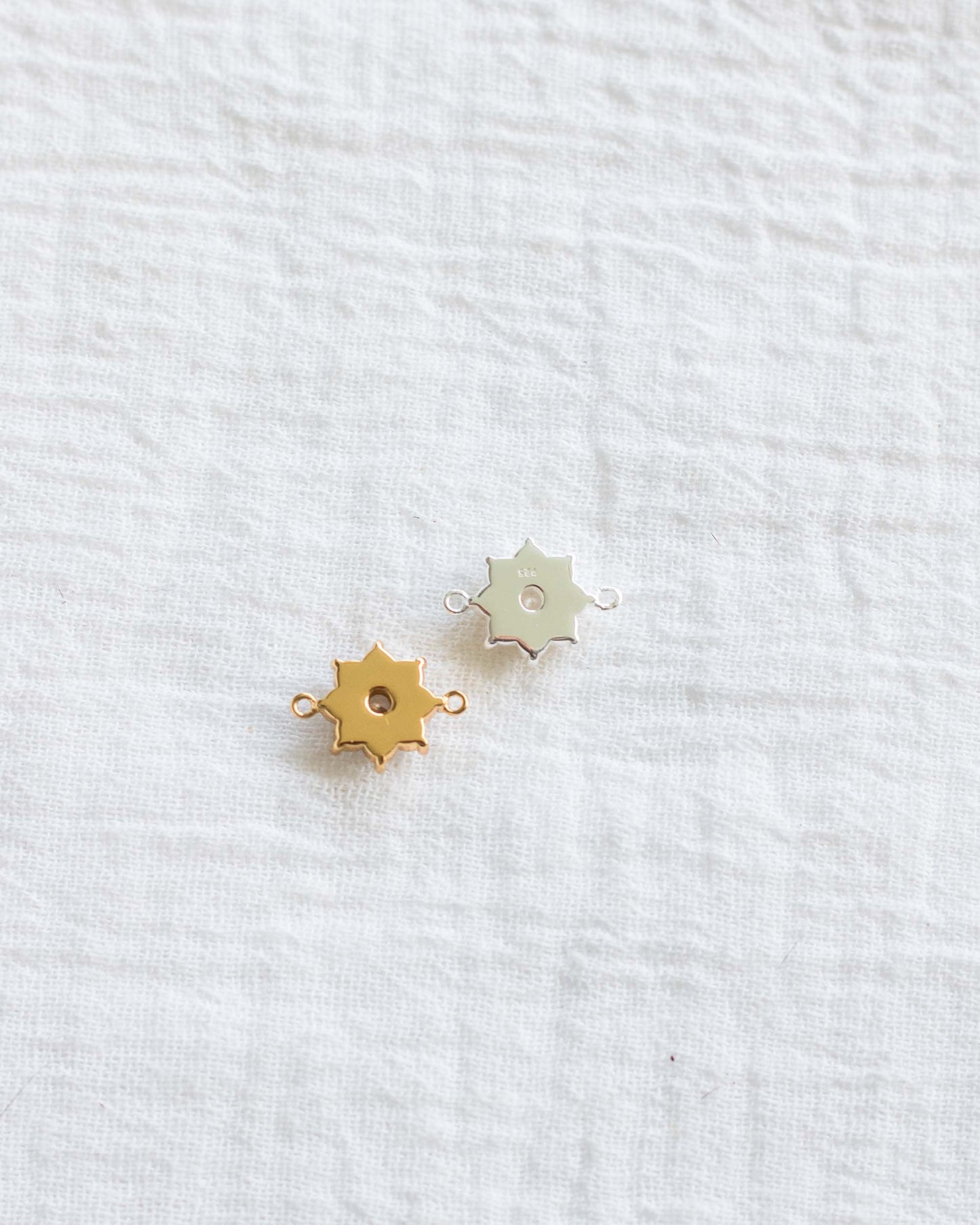 White CZ and Pearl Flower Connector, CN99