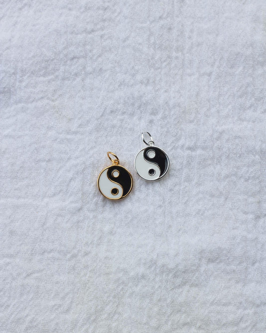 Yin Yang Enamel Charm, CH62
