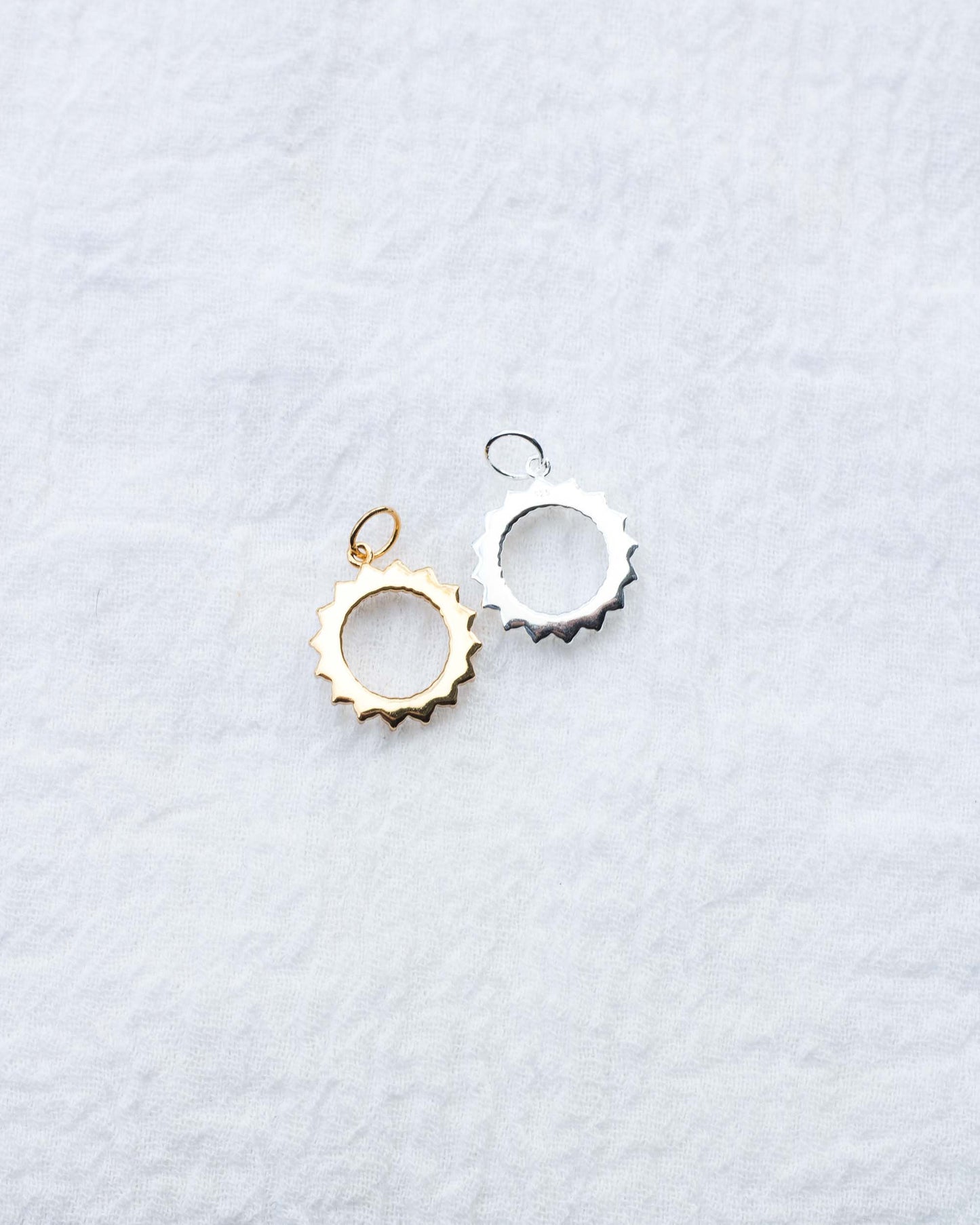 Pearl Open Circle Charm, CH68